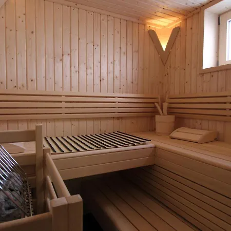 Modern Chalet In With Jacuzzi * كابرون